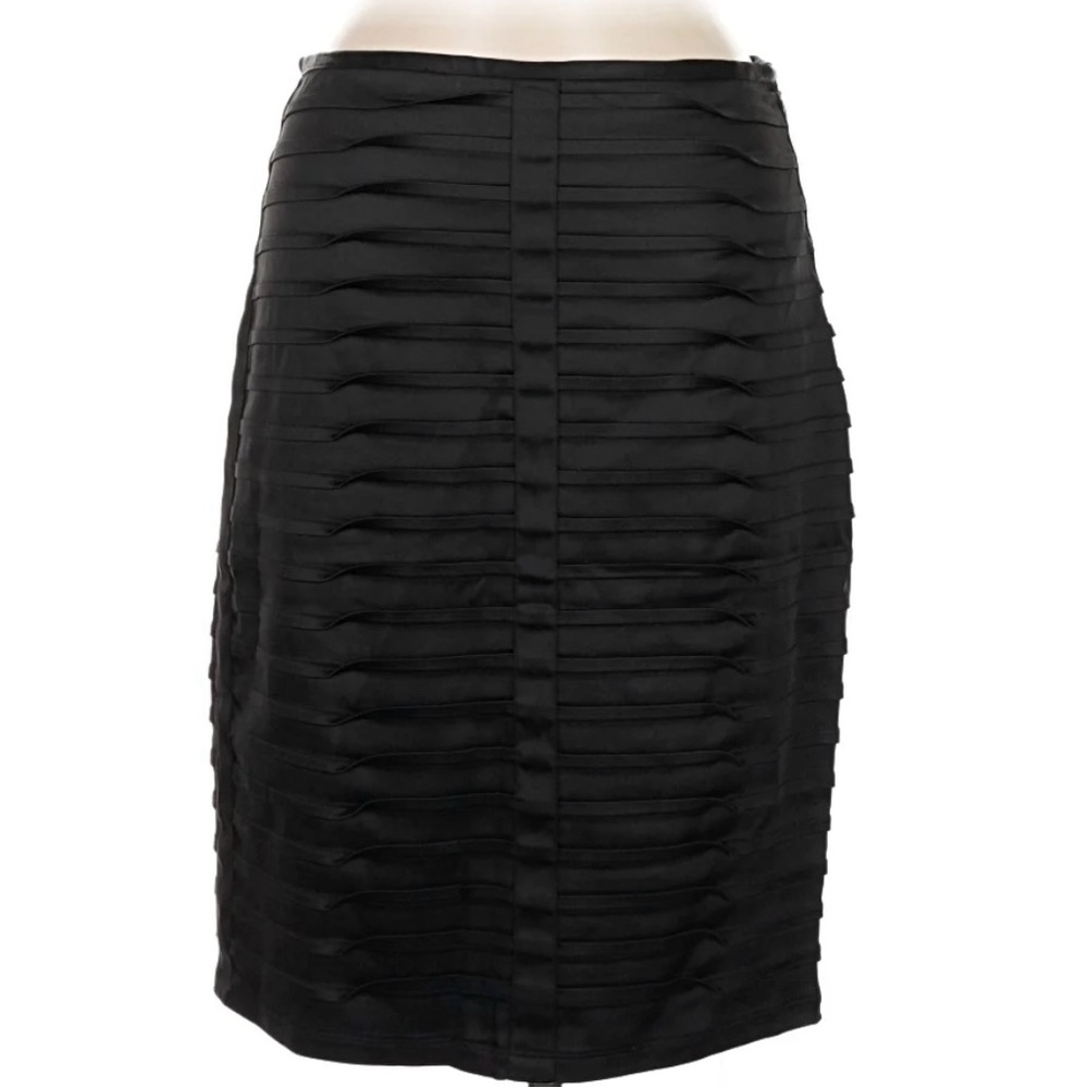Calvin Klein Black Textured Pencil Skirt Knee Length Ribbed Small NWOT